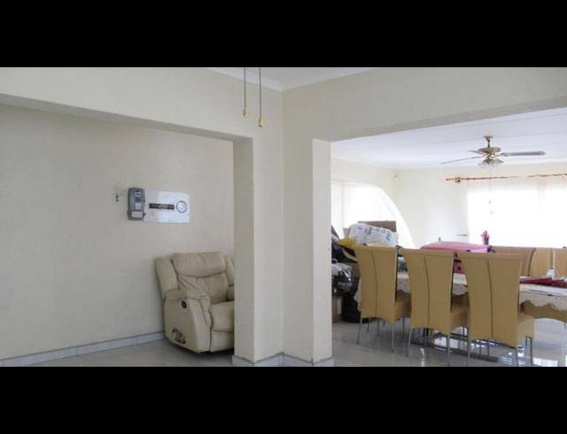 FARM FOR SALE IN ELANDSVLEI